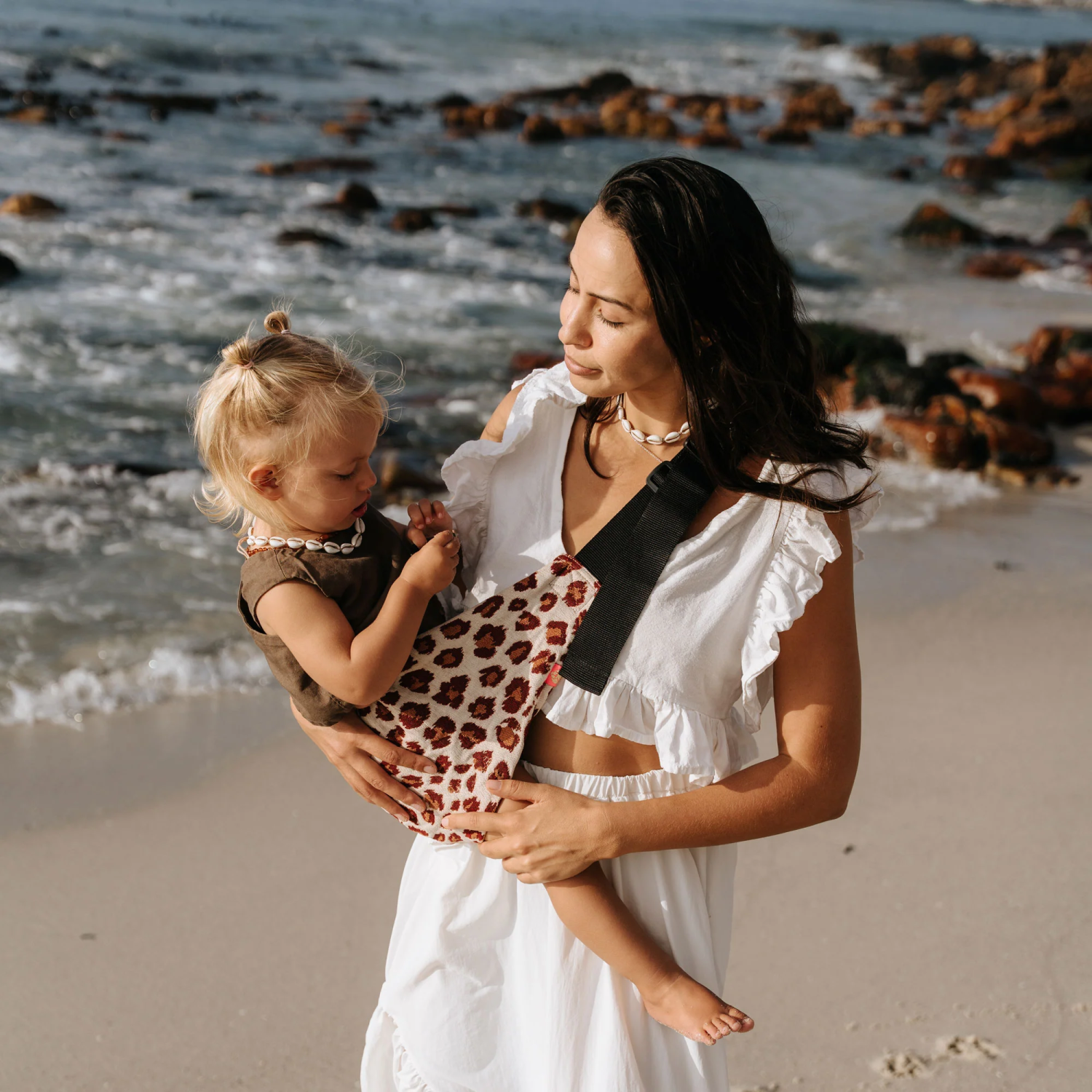 Exclusives Toddler Carrier Proud Panther